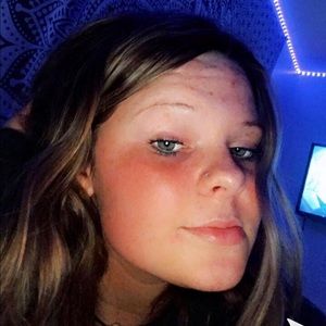 Meet your Posher, Justine